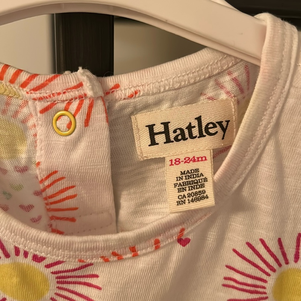 Hatley Heart Suns Gathered Dress - Picture 5 of 6